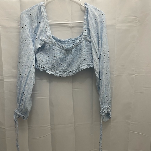 Urban Outfitters- Long sleeve top #31 - Picture 2 of 3